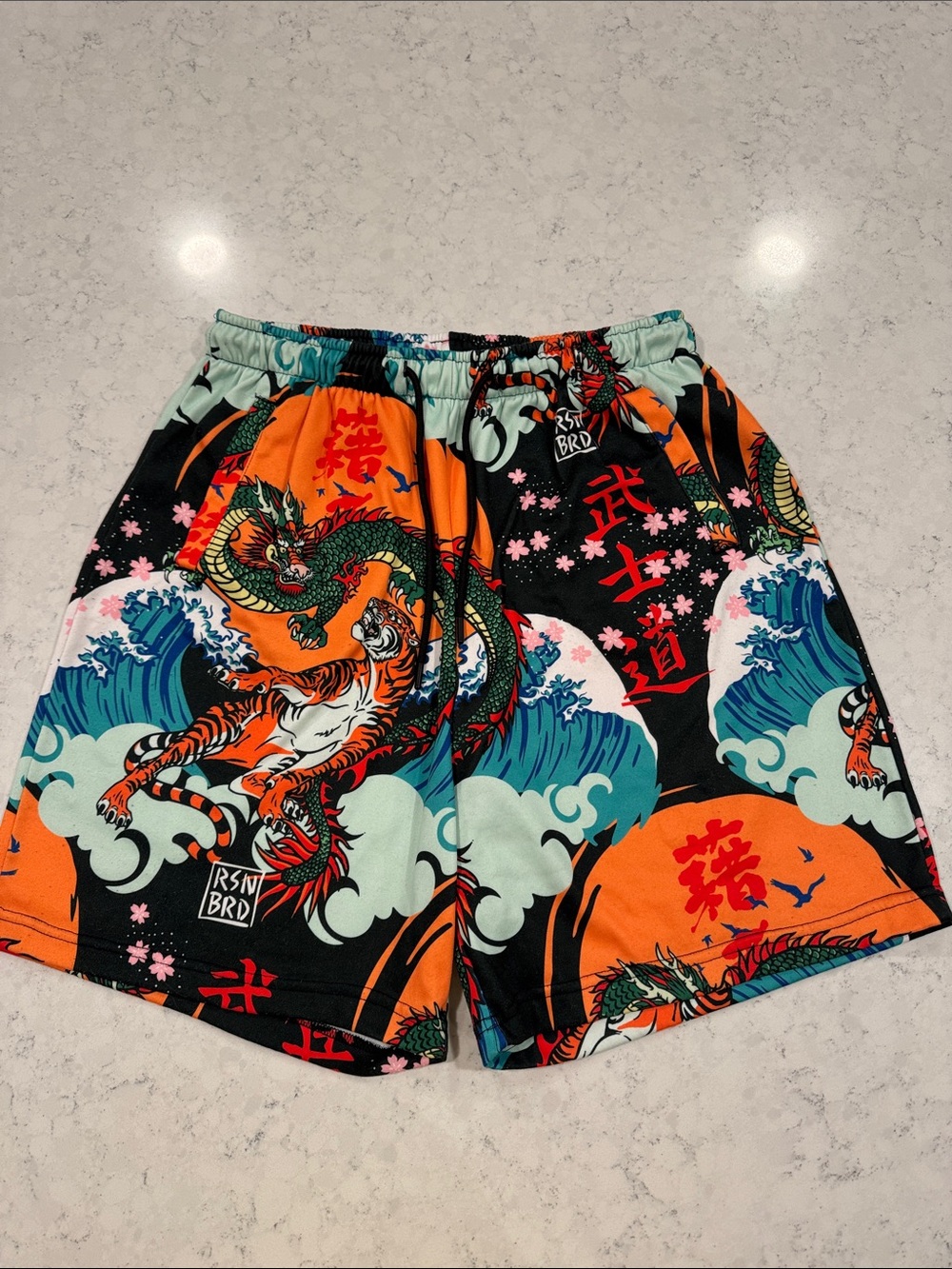 RSN BRD Reason Men's 2XL Dragon Tiger Waves Print Sweat Shorts Pockets Elastic